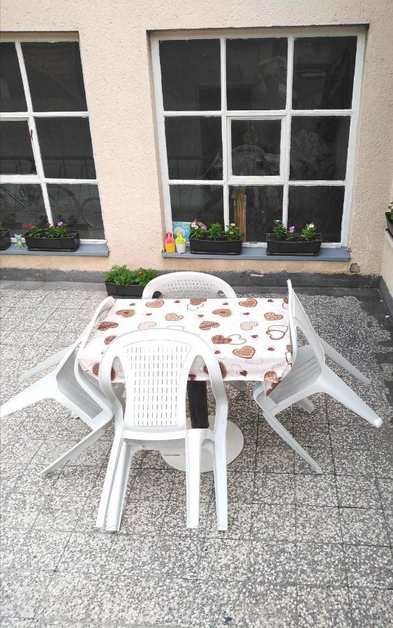 Dvosoban Stan Lägenhet Užice Exteriör bild